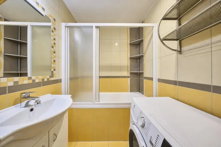 Prodej bytu 3+1, Trutnov - Střední Předměstí, Křižíkova, 60 m2