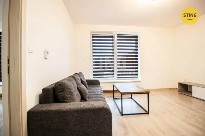 Pronájem bytu 2+kk, Jihlava, Halasova, 53 m2