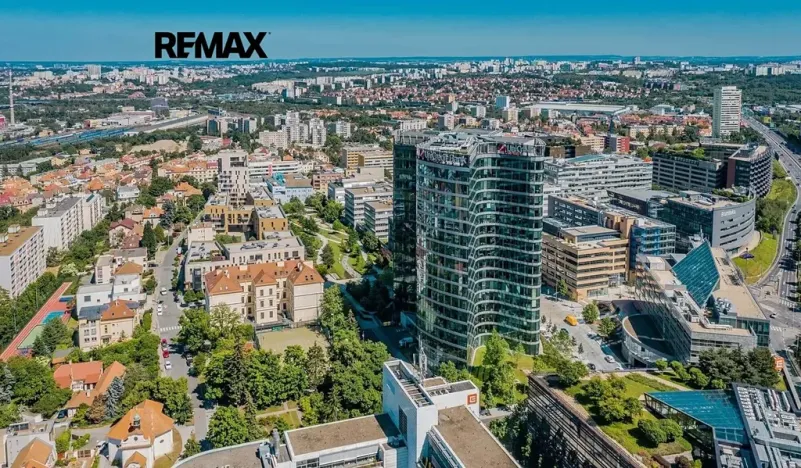 Pronájem obchodního prostoru, Praha - Michle, Želetavská, 84 m2