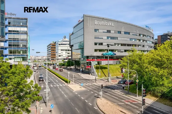 Pronájem obchodního prostoru, Praha - Michle, Želetavská, 84 m2