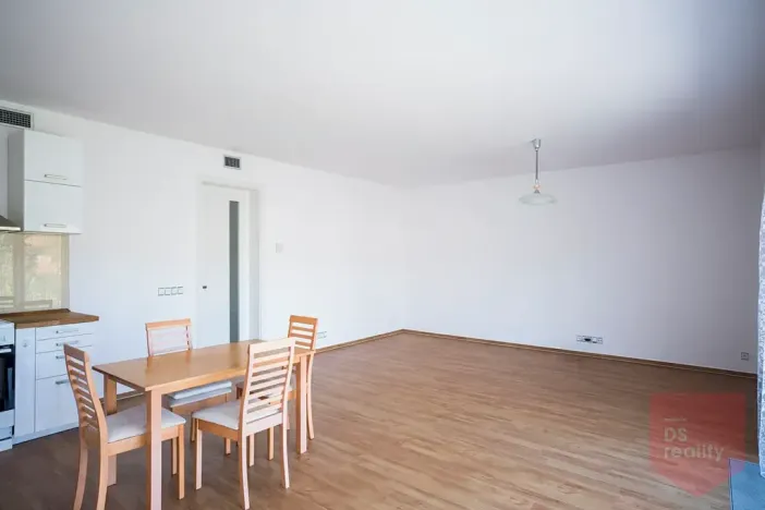 Prodej bytu 2+kk, Praha - Klánovice, Ke kostelíčku, 79 m2