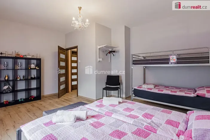 Prodej vily, Bublava, 300 m2