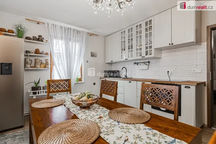 Prodej vily, Bublava, 300 m2