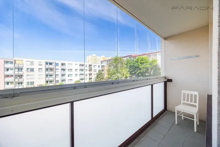 Pronájem bytu 4+kk, Praha - Modřany, Božetická, 77 m2