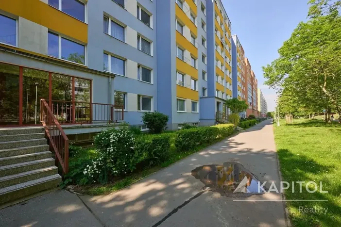 Prodej bytu 4+1, Praha - Horní Měcholupy, Milánská, 88 m2
