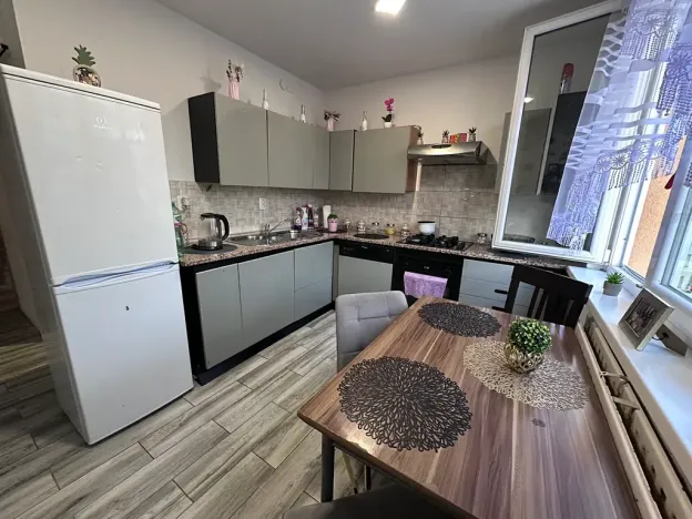 Prodej bytu 3+1, Chomutov, Kamenná, 60 m2