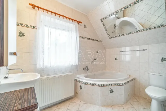 Prodej rodinného domu, Nová Ves - Staré Ouholice, 113 m2