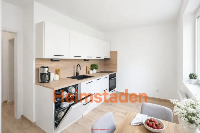 Pronájem bytu 2+1, Havířov - Město, Karla Čapka, 51 m2