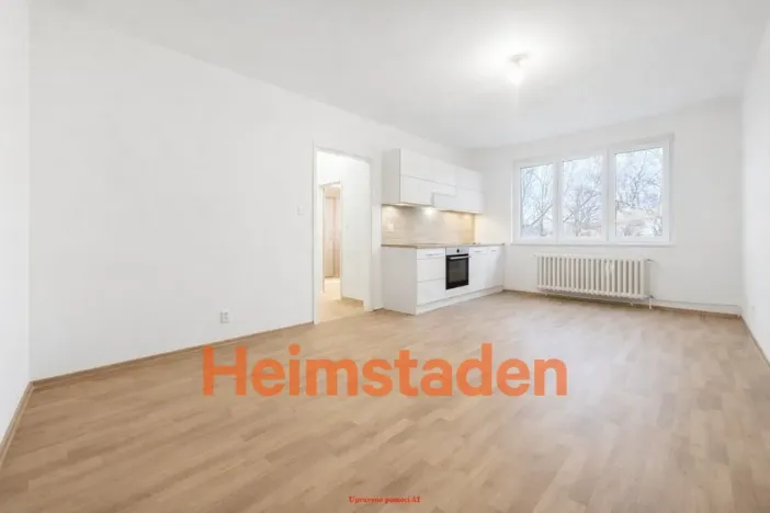 Pronájem bytu 1+kk, Karviná - Nové Město, Urxova, 32 m2