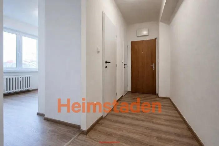 Pronájem bytu 2+1, Karviná - Nové Město, Holubova, 50 m2