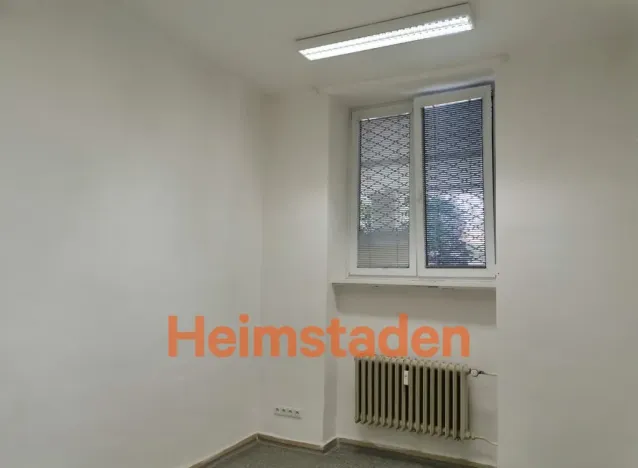 Pronájem kanceláře, Havířov - Město, Jana Švermy, 16 m2