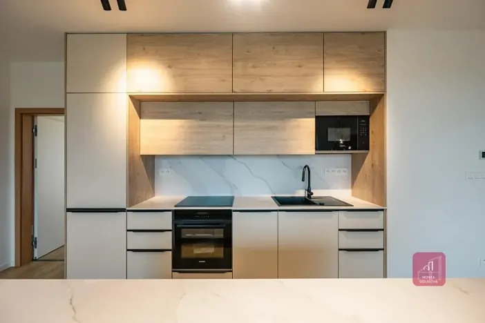 Pronájem bytu 2+kk, Mokrá-Horákov, 63 m2