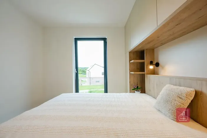 Pronájem bytu 2+kk, Mokrá-Horákov, 63 m2
