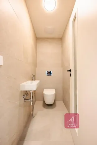 Pronájem bytu 2+kk, Mokrá-Horákov, 63 m2