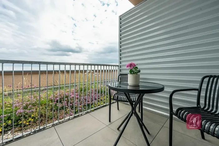 Pronájem bytu 2+kk, Mokrá-Horákov, 63 m2