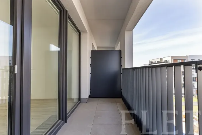 Pronájem bytu 1+kk, Praha - Hloubětín, Poděbradská, 33 m2