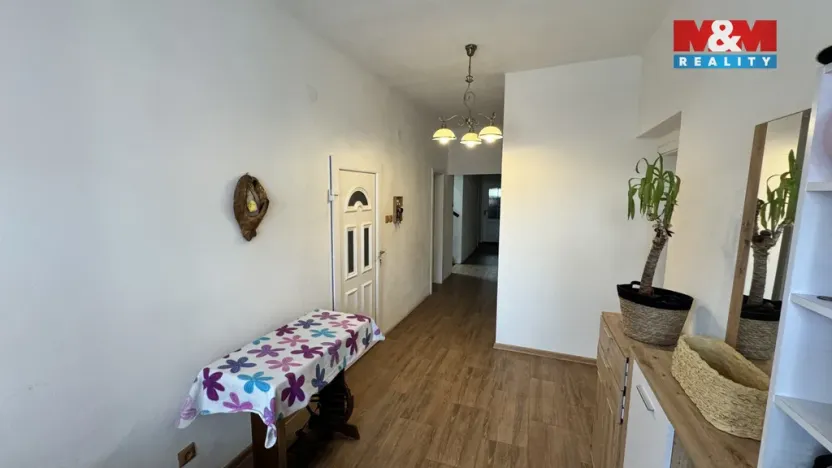Prodej rodinného domu, Černovice, Dobešovská, 300 m2
