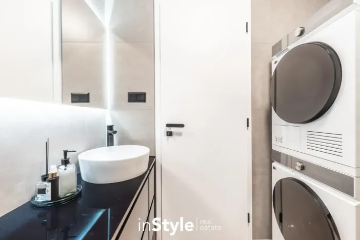 Pronájem bytu 2+kk, Staré Město, Velkomoravská, 71 m2