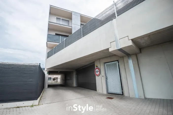 Pronájem bytu 2+kk, Staré Město, Velkomoravská, 71 m2