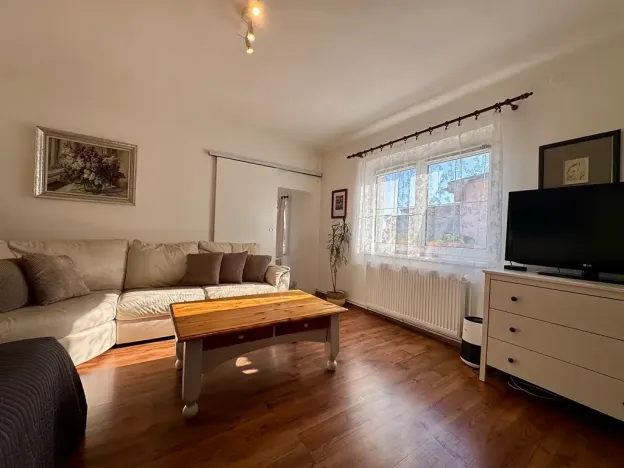 Prodej rodinného domu, Praha - Vinoř, Lohenická, 84 m2