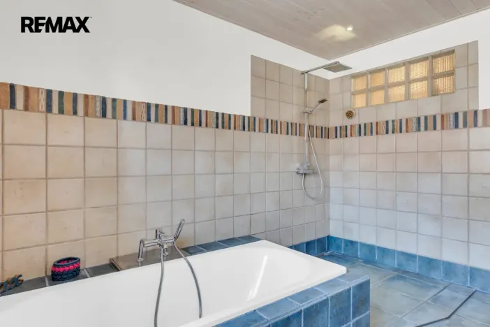 Prodej chalupy, Kamenice, 330 m2