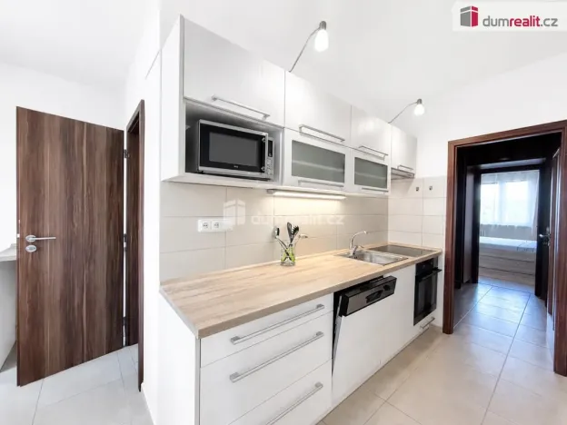 Pronájem bytu 2+1, Ústí nad Labem - Severní Terasa, Kmochova, 60 m2