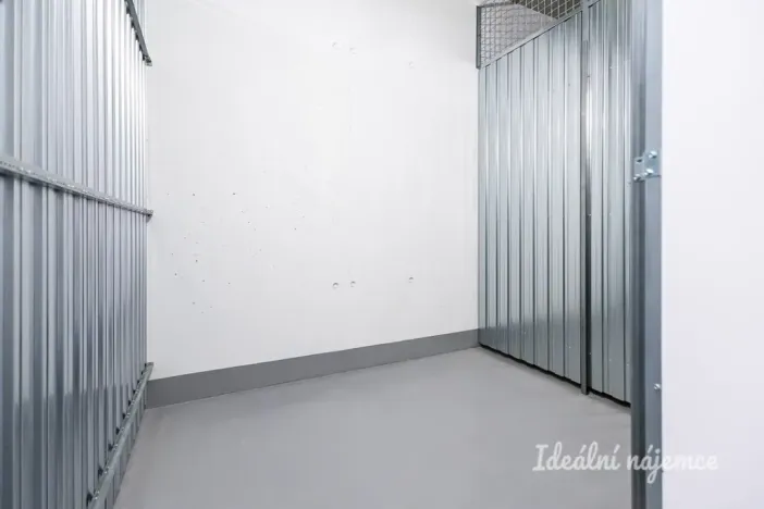 Pronájem bytu 2+kk, Praha - Vysočany, Gerstelova, 52 m2