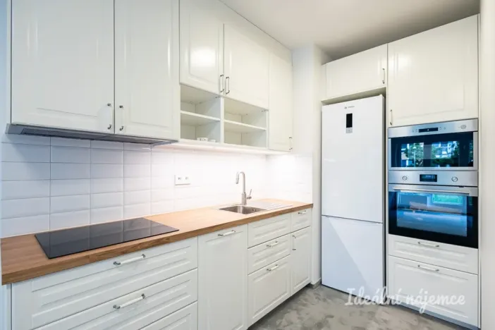 Pronájem bytu 2+kk, Praha - Vysočany, Gerstelova, 52 m2