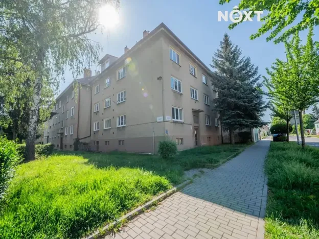 Prodej bytu 1+1, Břeclav, Na Pěšině, 61 m2
