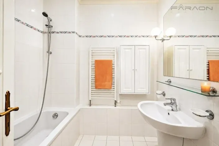 Pronájem bytu 5+kk, Praha - Nové Město, Dřevná, 108 m2