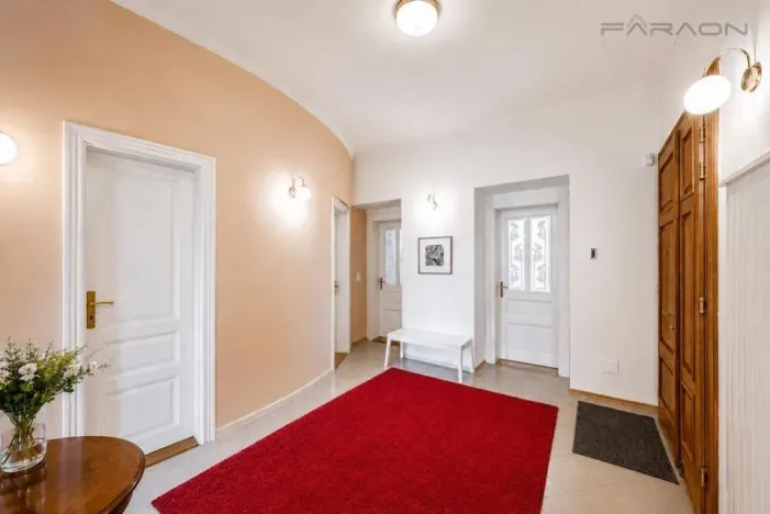 Pronájem bytu 5+kk, Praha - Nové Město, Dřevná, 108 m2