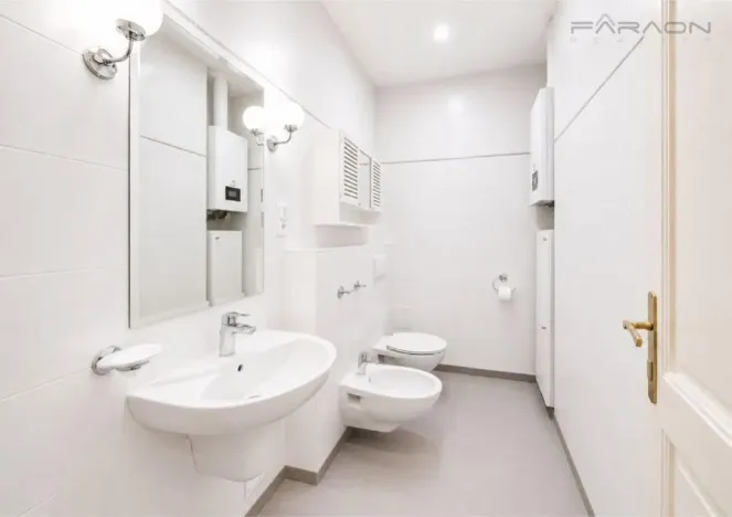 Pronájem bytu 3+1, Praha - Nové Město, Dřevná, 108 m2