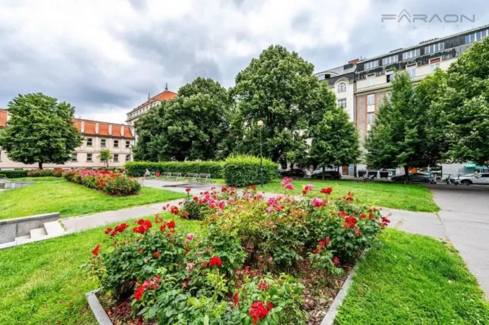 Pronájem bytu 3+1, Praha - Nové Město, Dřevná, 108 m2