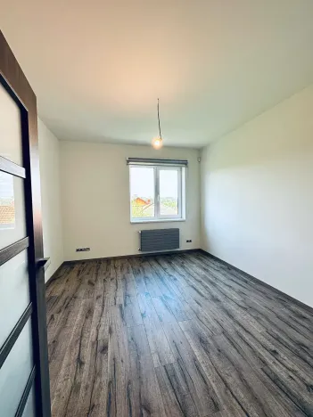 Prodej bytu 3+kk, Karlovy Vary, Svatošská, 92 m2