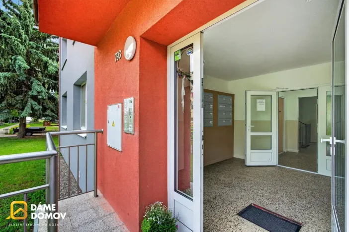 Prodej bytu 2+1, Uherský Ostroh - Ostrožské Předměstí, Sídliště, 54 m2