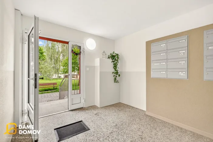 Prodej bytu 2+1, Uherský Ostroh - Ostrožské Předměstí, Sídliště, 54 m2