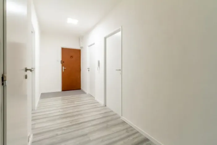 Pronájem bytu 3+kk, Praha - Prosek, Lovosická, 64 m2