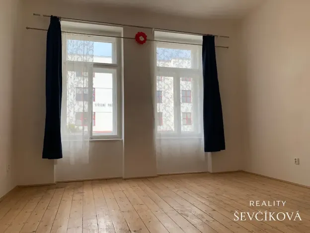 Pronájem bytu 3+kk, Hradec Králové, Pospíšilova, 80 m2