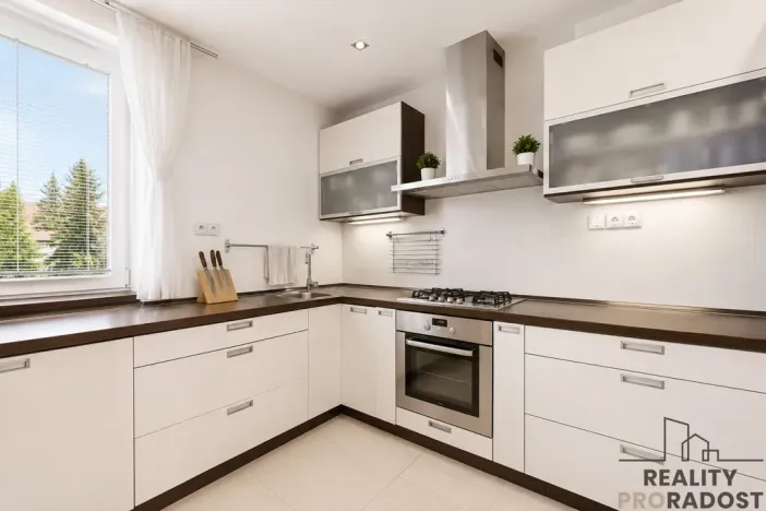 Prodej bytu 2+1, Pardubice - Zelené Předměstí, Jilemnického, 58 m2