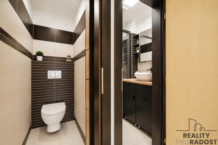 Prodej bytu 2+1, Pardubice - Zelené Předměstí, Jilemnického, 58 m2