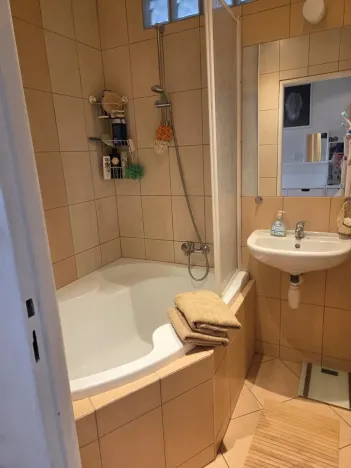 Prodej bytu 3+1, Hradec Králové - Nový Hradec Králové, Vachkova, 72 m2