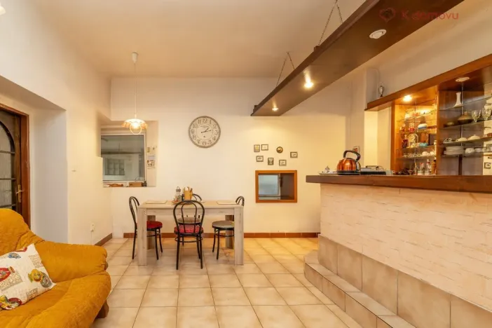 Prodej rodinného domu, Dřevohostice, Náměstí, 108 m2