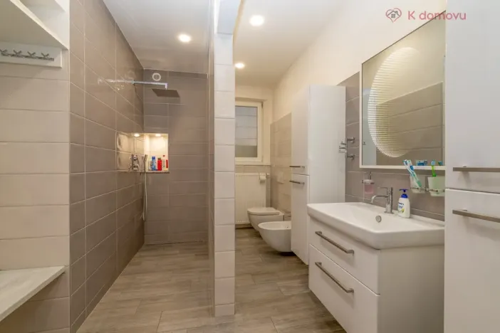 Prodej rodinného domu, Dřevohostice, Náměstí, 108 m2
