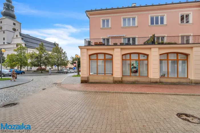 Pronájem bytu 2+kk, Lanškroun - Lanškroun-Vnitřní Město, nám. J. M. Marků, 62 m2