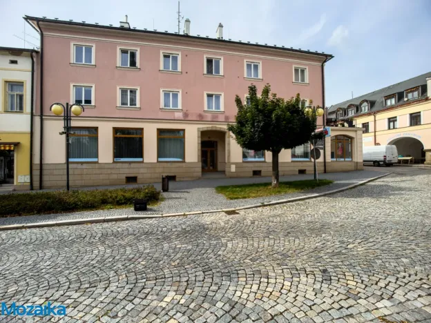 Pronájem bytu 2+kk, Lanškroun - Lanškroun-Vnitřní Město, nám. J. M. Marků, 62 m2