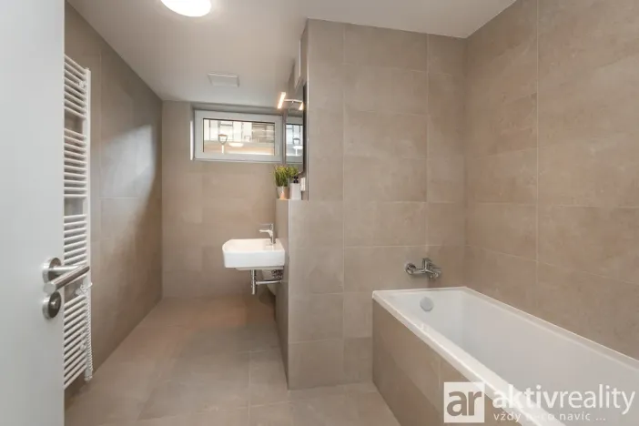 Pronájem bytu 1+kk, Přezletice, Pod Zahrady, 40 m2