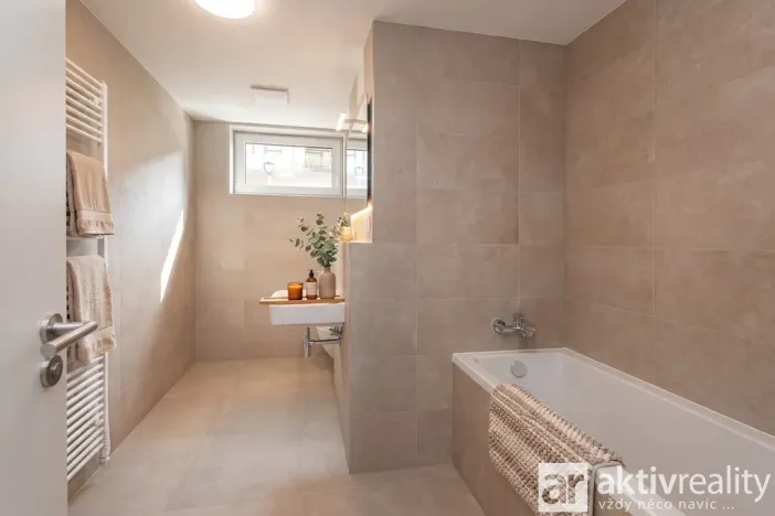 Pronájem bytu 1+kk, Přezletice, Pod Zahrady, 40 m2