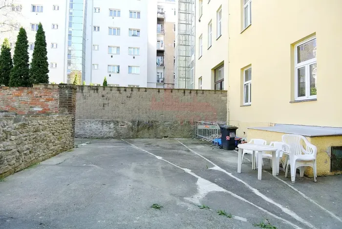 Prodej bytu 2+kk, Praha - Podolí, Nedvědovo náměstí, 69 m2