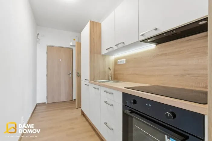 Pronájem bytu 1+kk, Otrokovice, Školní, 34 m2