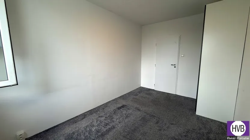 Pronájem bytu 2+kk, Praha, Křejpského, 44 m2